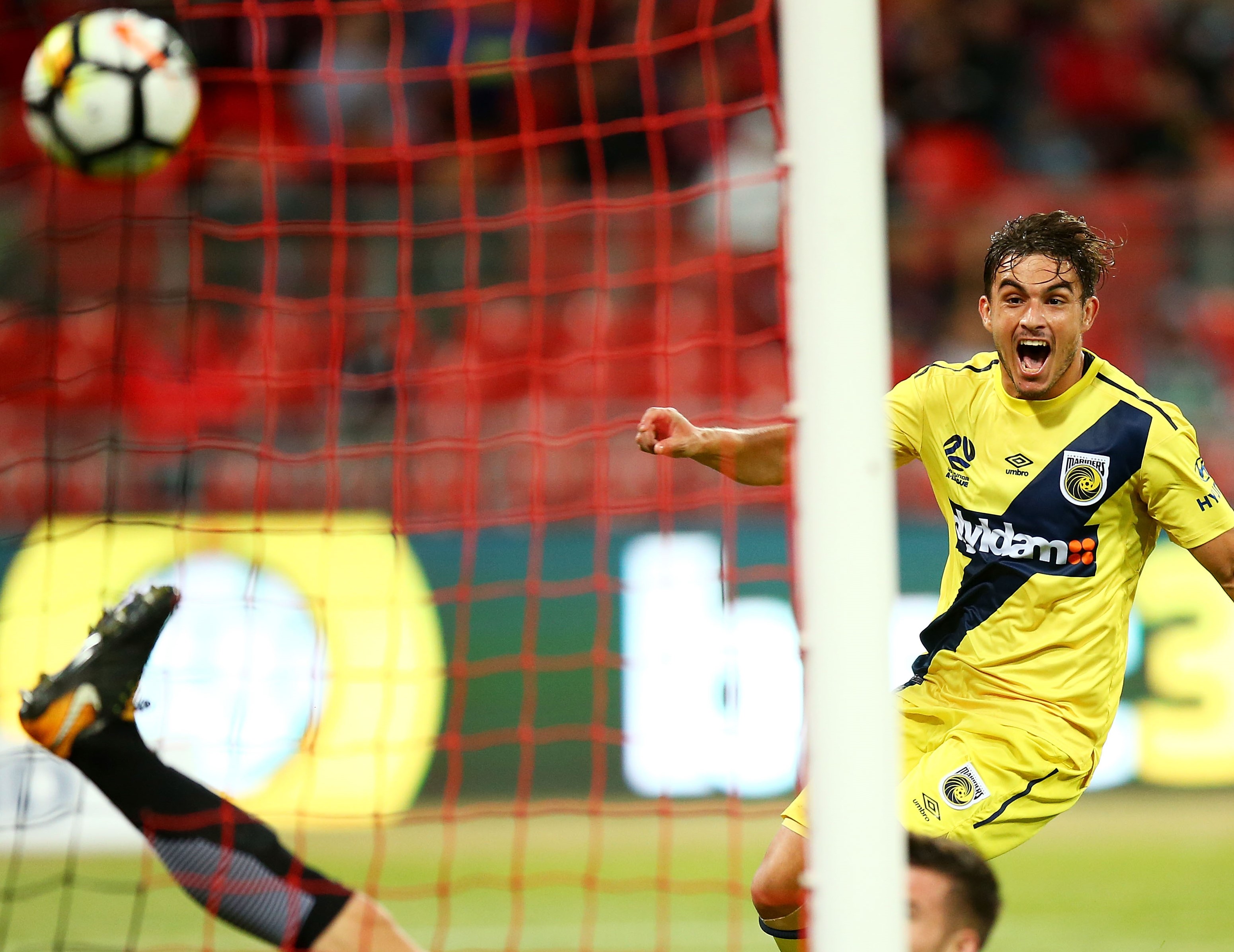 Mariners Rising? FTBL The home of football in Australia