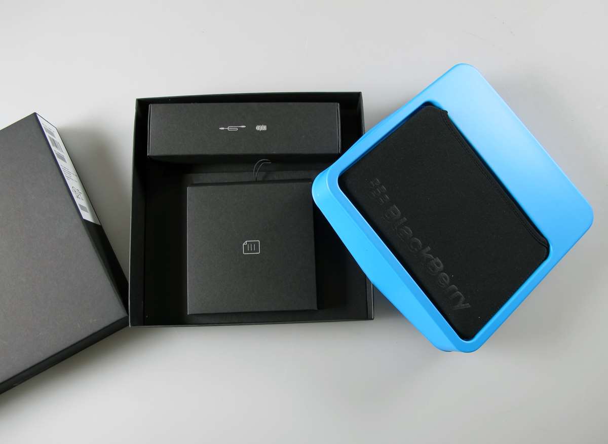 Blackberry playbook features applications and accessories 29, blackberry playbook features applications and accessories Dullknife