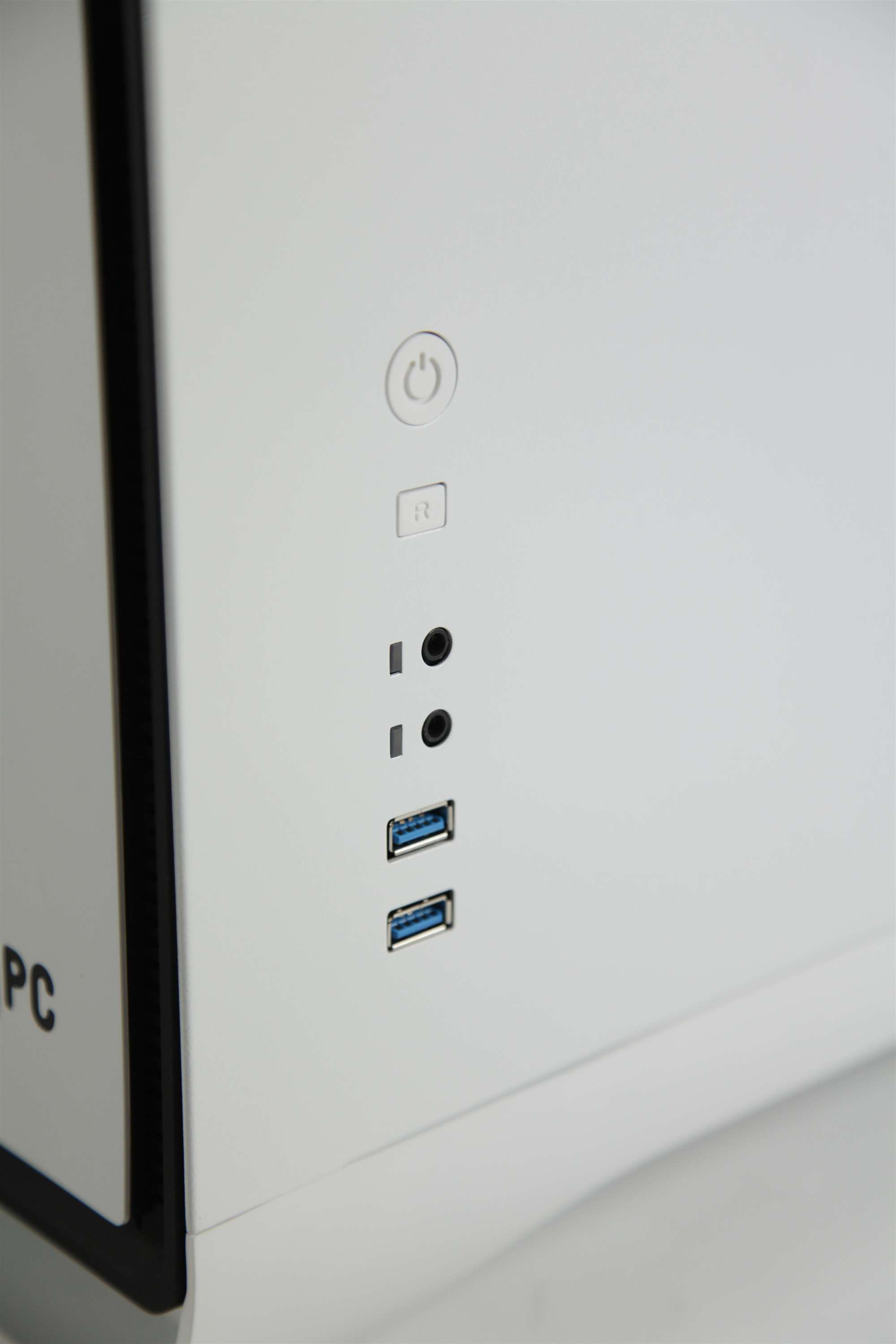 Hardwired PC The Ultimate Prebuilt? Gaming Desktops Atomic PC