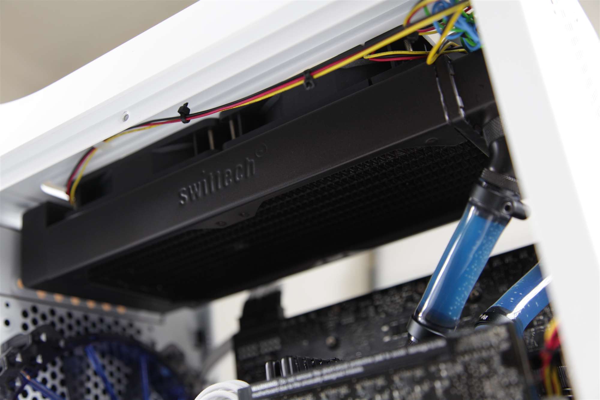 Hardwired PC The Ultimate Prebuilt? Gaming Desktops Atomic PC