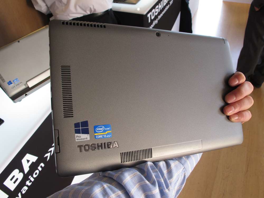 toshiba laptop models with value added package and windows 10