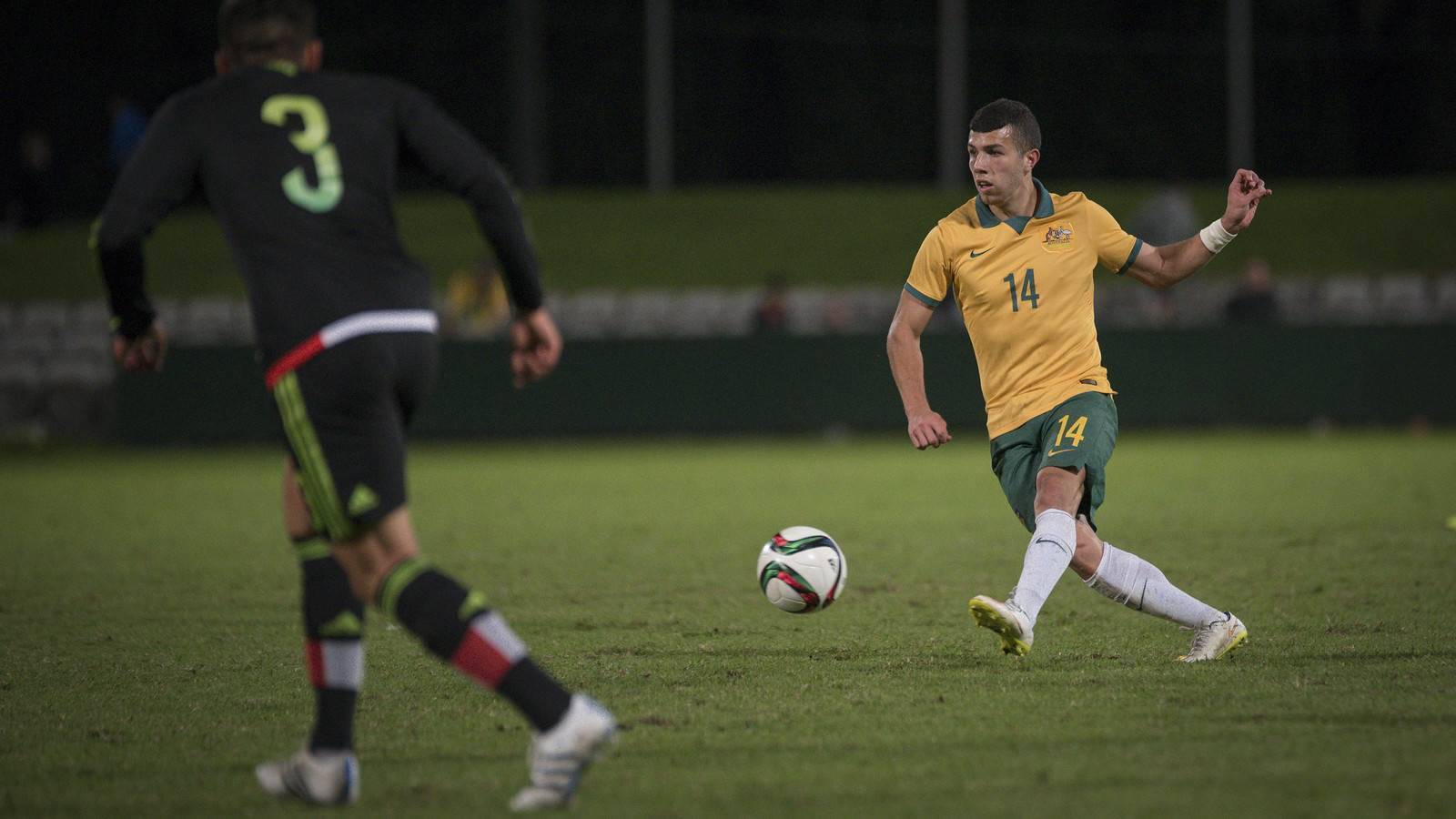 Phoenix snap up Young Socceroo Phoenix snap up Young Socceroo