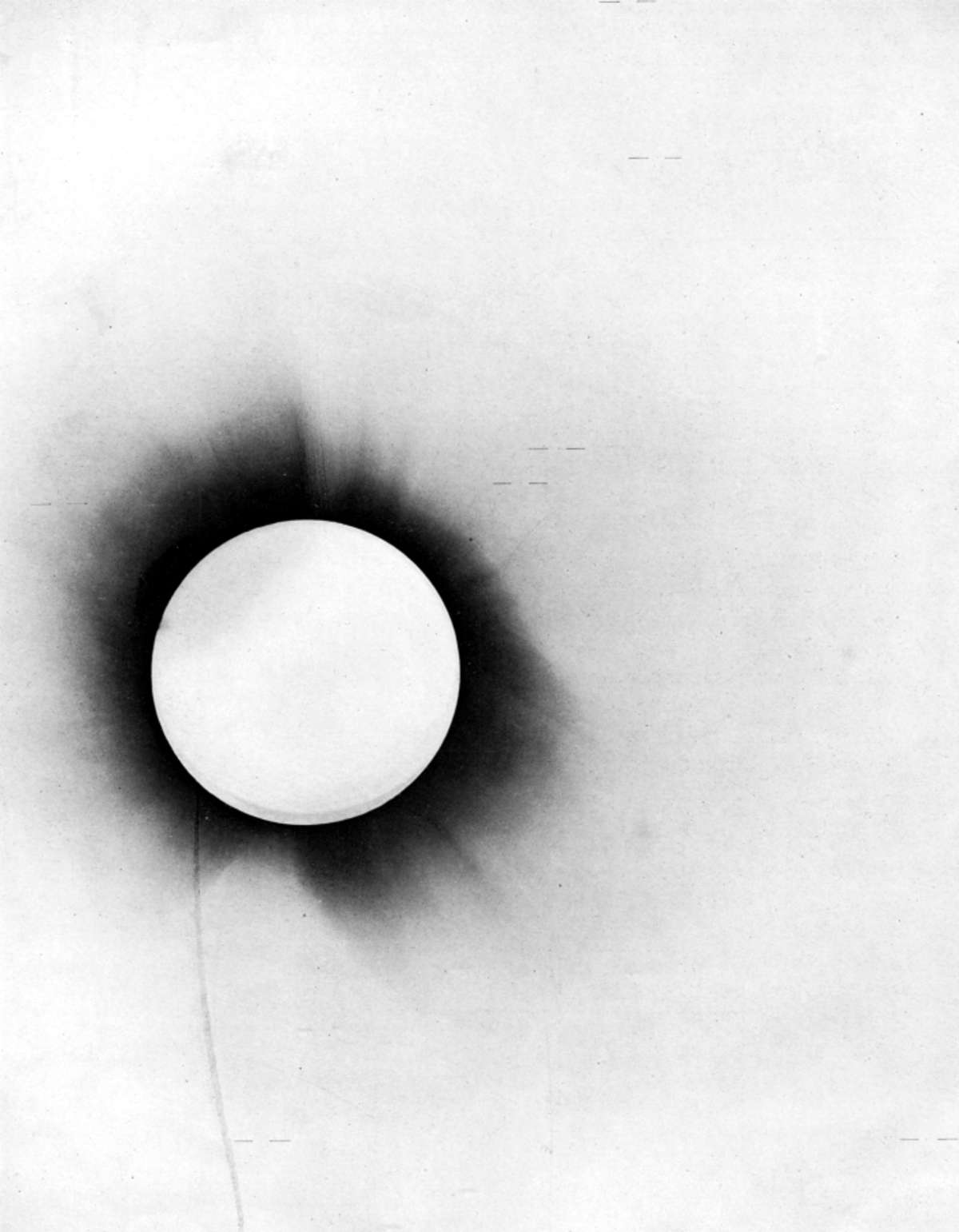 1919_eclipse_negative.jpg