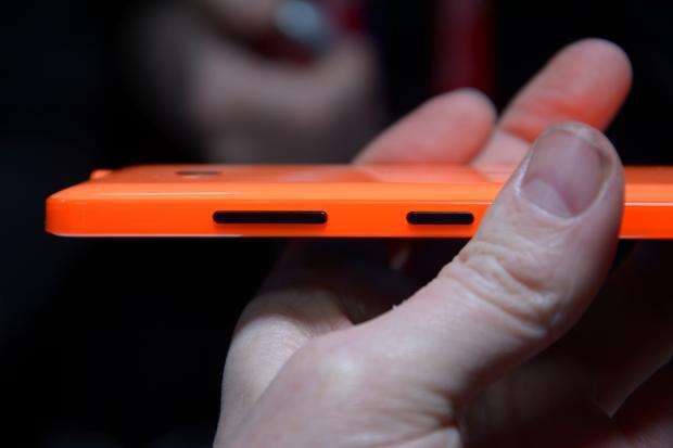 Microsoft Lumia 640 - edge Microsoft Lumia 640 - edge