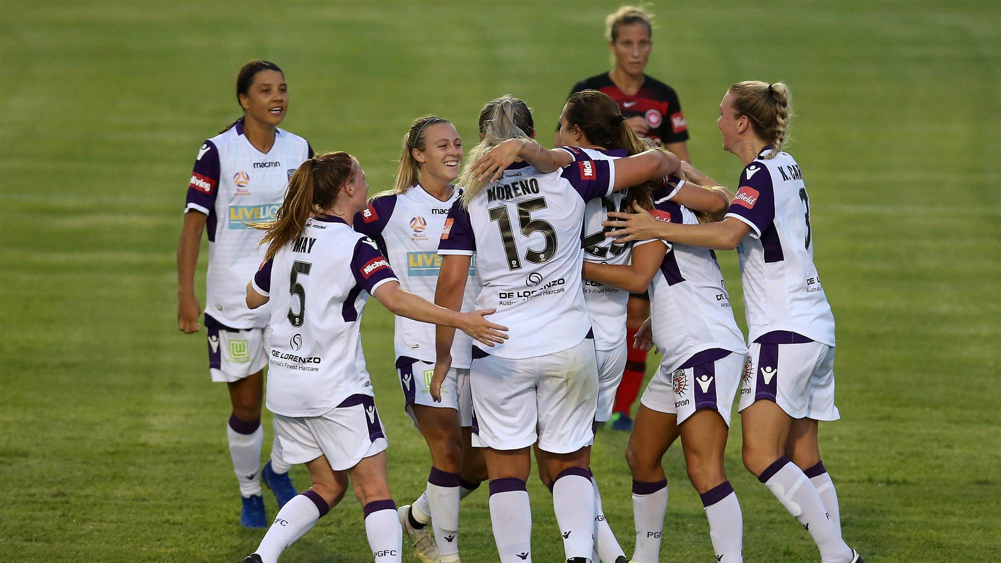 Perth Glory top the ladder with 5-1 masterclass Perth Glory top the ladder with 5-1 masterclass