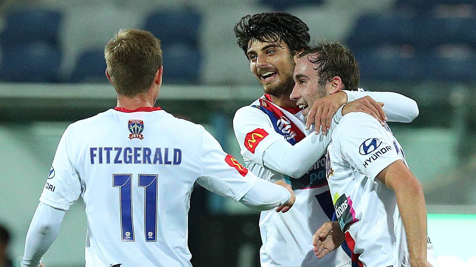 Angus Thurgate taking his chances as Jets record first win Angus Thurgate taking his chances as Jets record first win
