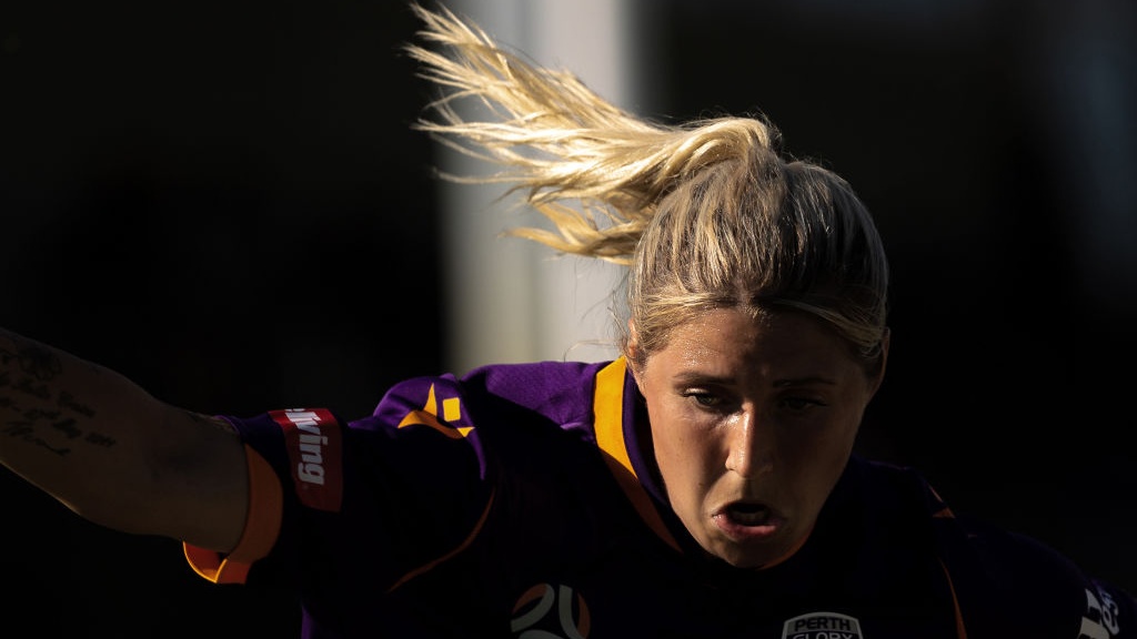 Perth re-sign injury hit W-League striker: 'I'm excited to put my body on the line again' Perth re-sign injury hit W-League striker: 'I'm excited to put my body on the line again'