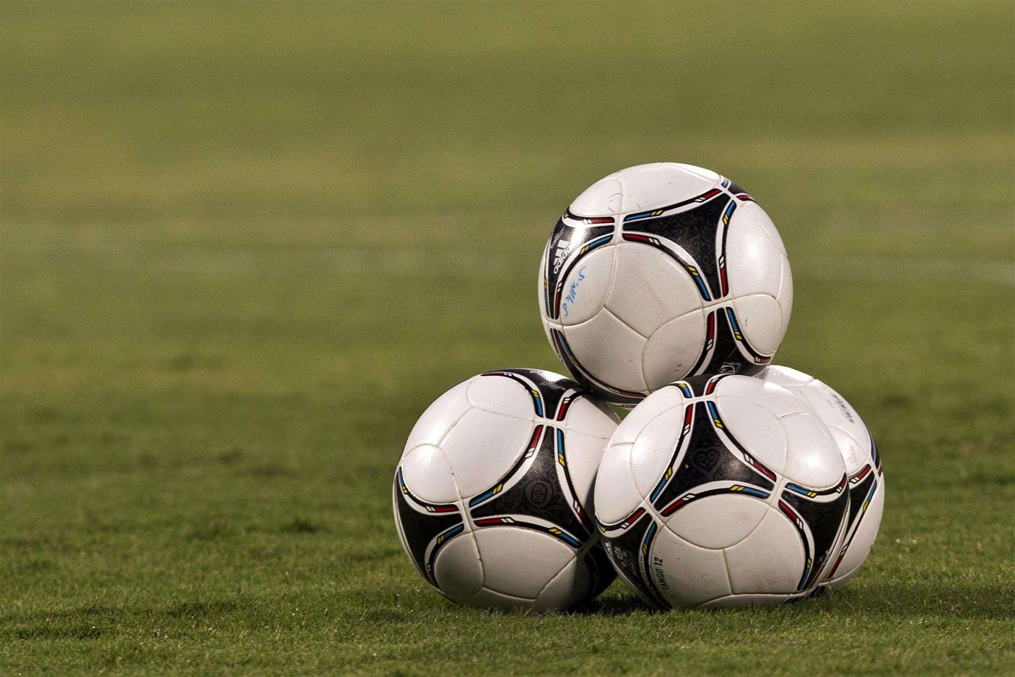 Soaked pitch forces postponement Soaked pitch forces postponement