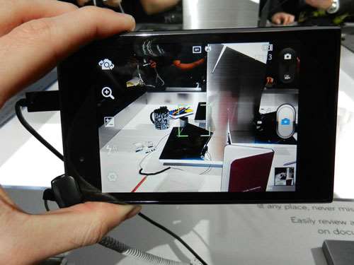 comparison lg optimus vu vs samsung galaxy note hands on review which is better