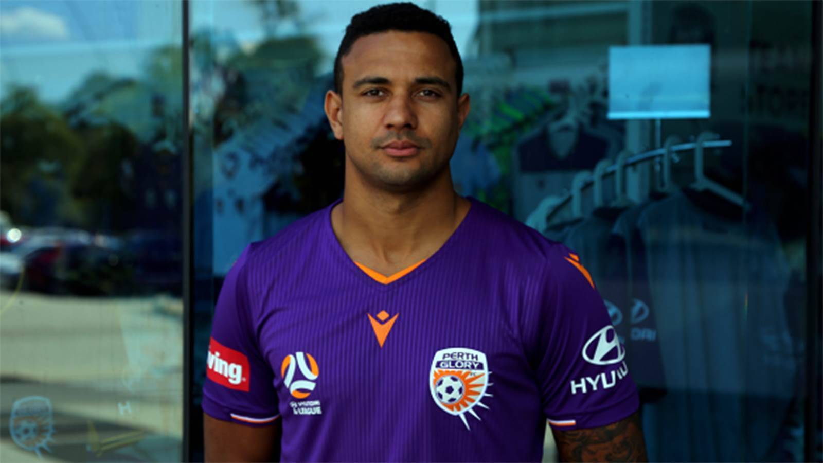 World Cup Roo signs for Glory World Cup Roo signs for Glory
