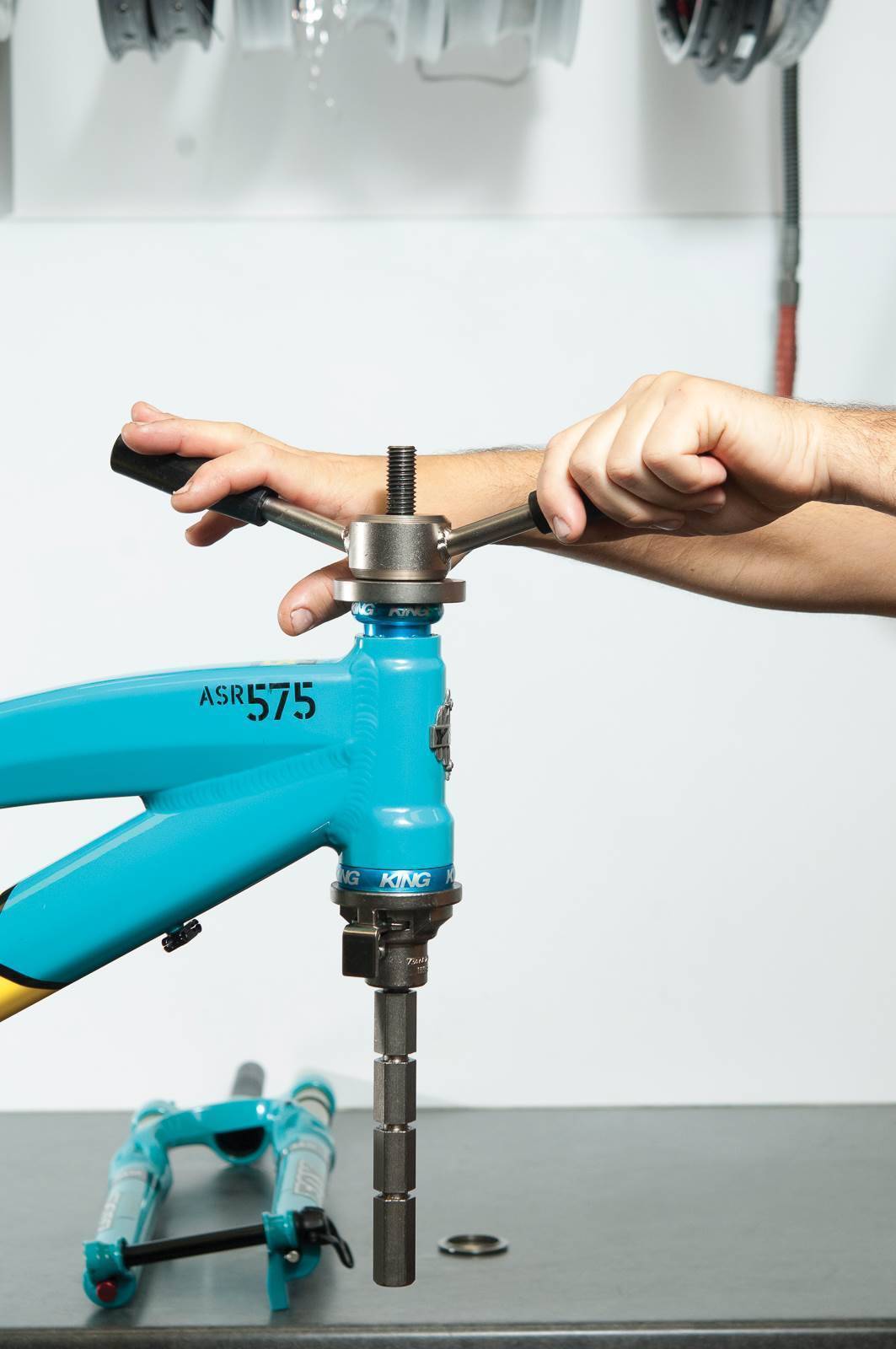 Workshop How To Install A Headset And Fork