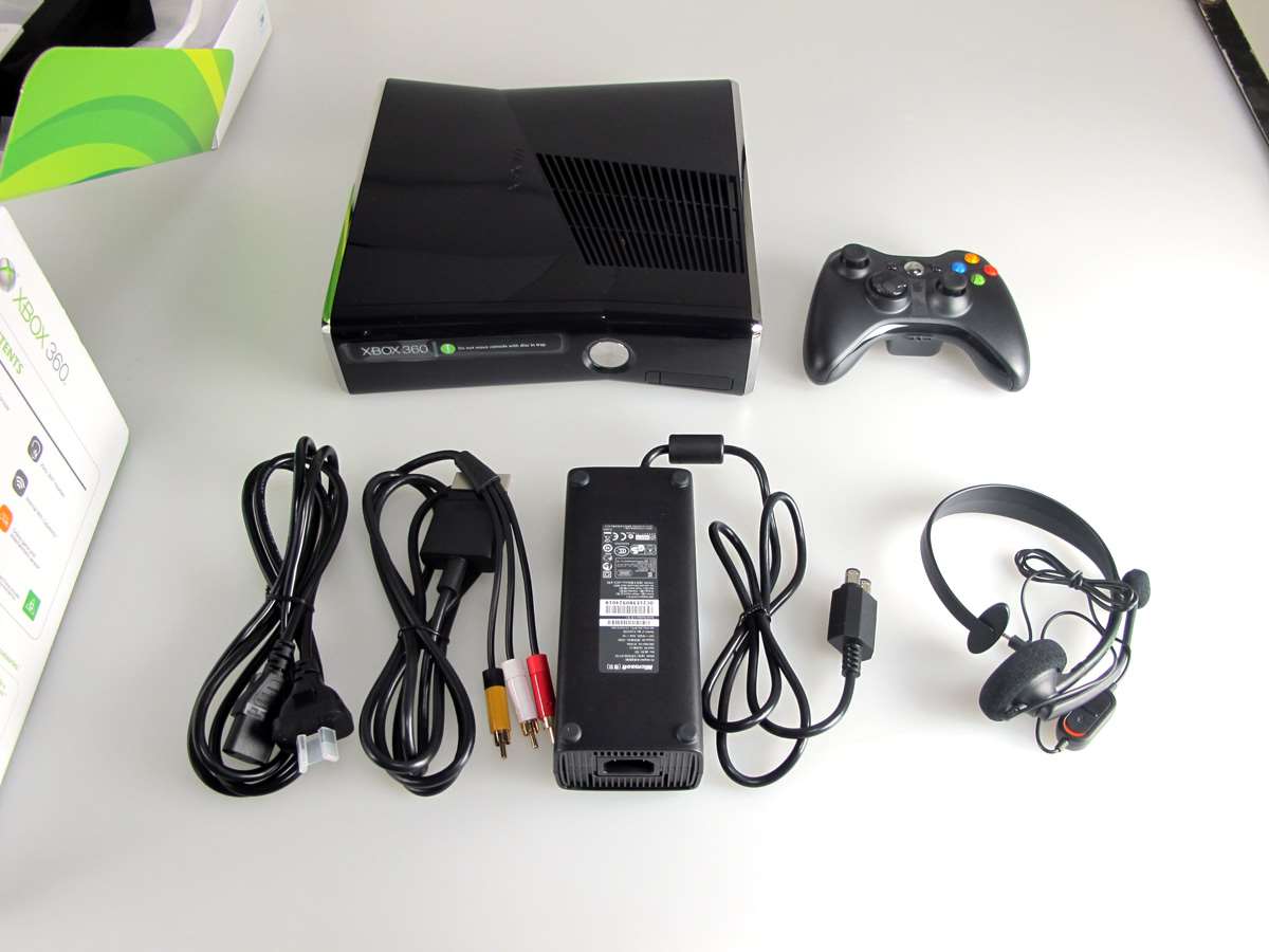 Unboxed Xbox 360 Slim PC & Tech Authority