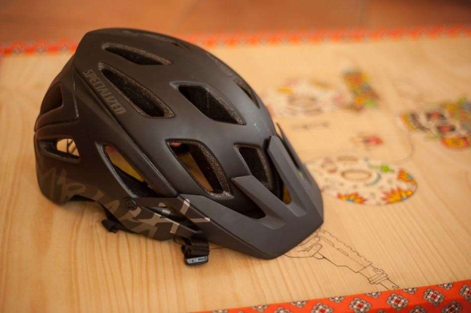 best all mountain helmet
