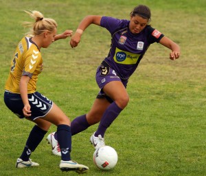 Sam Kerr returns from an acl injury and joins Sydney | (Credit: Getty Images)
