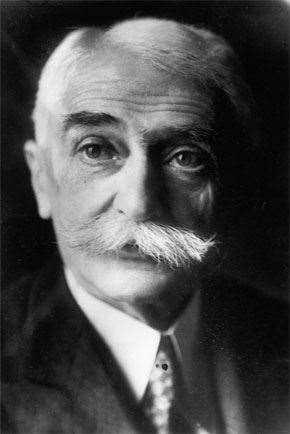 piere De Coubertin