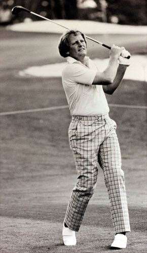 IS208DrinksWith04 The swingin’ style of Jack Newton, circa early ‘80s.