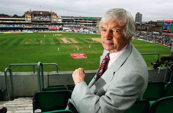 ISDrinksWith02 There was too much swearing in The 12th Man’s material for Richie Benaud.