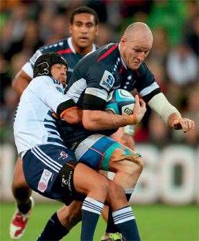 Rugby3 Will an aging Stirling Mortlock score a plane ticket to New Zealand?