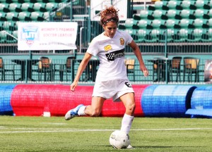 Salem will join WNY Flash teammate van Egmond | Meg Linehan/equalizersoccer.com