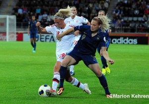 Eugénie Le Sommer one of France's many threats | Credit: Marion Kehren