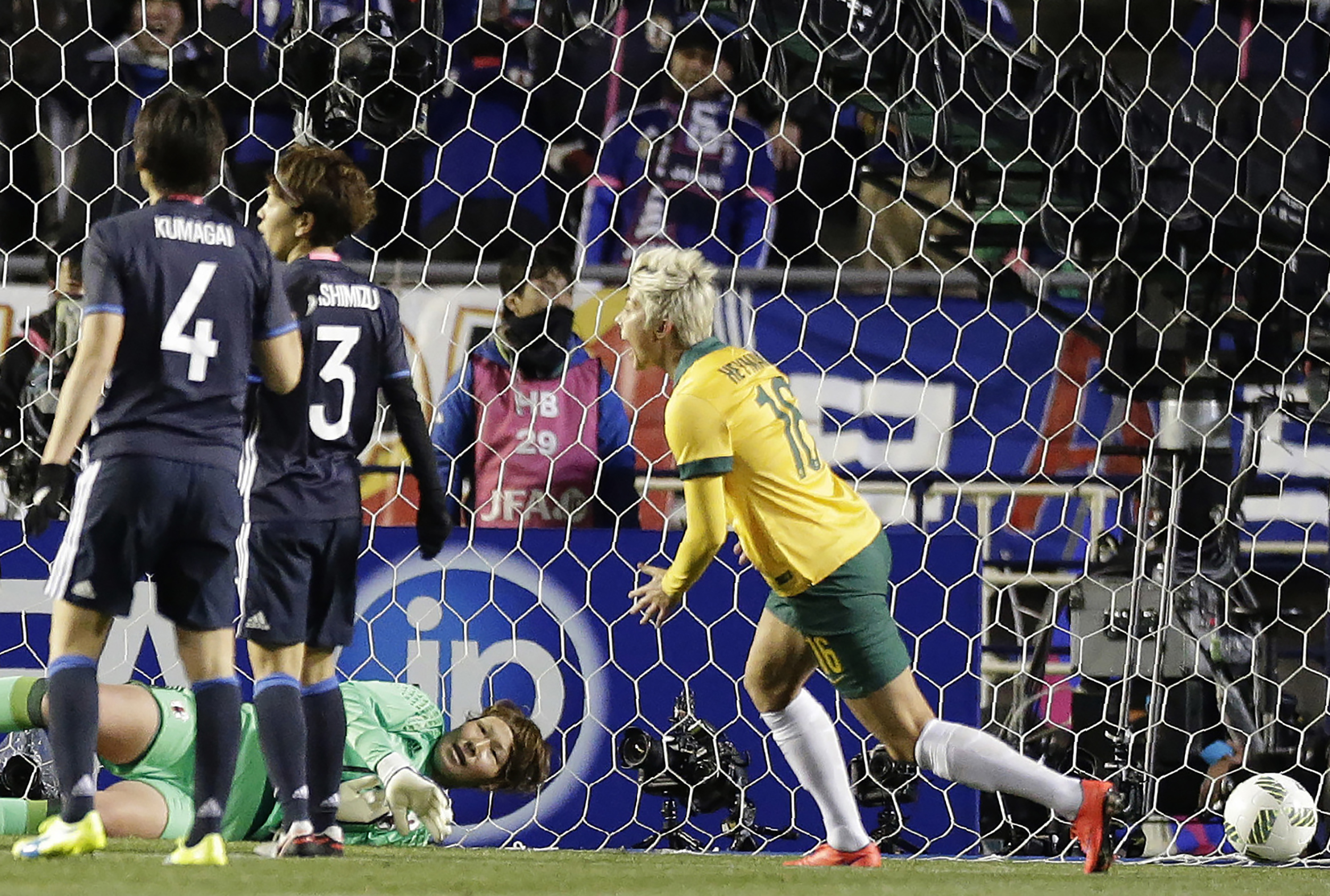 FBL-OLY-JPN-AUS