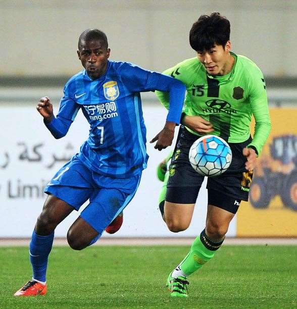 Ramires - Jiansgu Suning -$41m from Chelsea. (Photo by Getty Images)