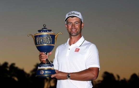 To the victor goes the spoils – the Gene Sarazen Trophy. PHOTO: David Cannon/Getty Images.