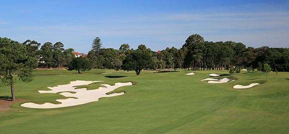 The extensively remodeled par-4 10th hole at The Australian. PHOTO: Brendan James. 