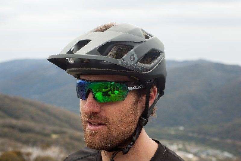 sixsixone evo am patrol helmet