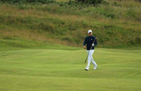 Jordan Spieth walks along the 6th fairway during a practice round for The Open Championship yesterday. PHOTO: Mike Ehrmann/Getty Images.