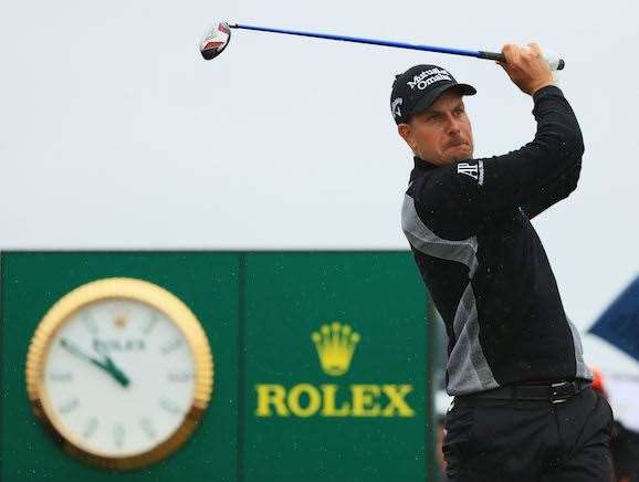 Henrik Stenson took full advantage of his brilliant play from tee to green to card a 65. PHOTO: Mike Ehrmann/Getty Images.