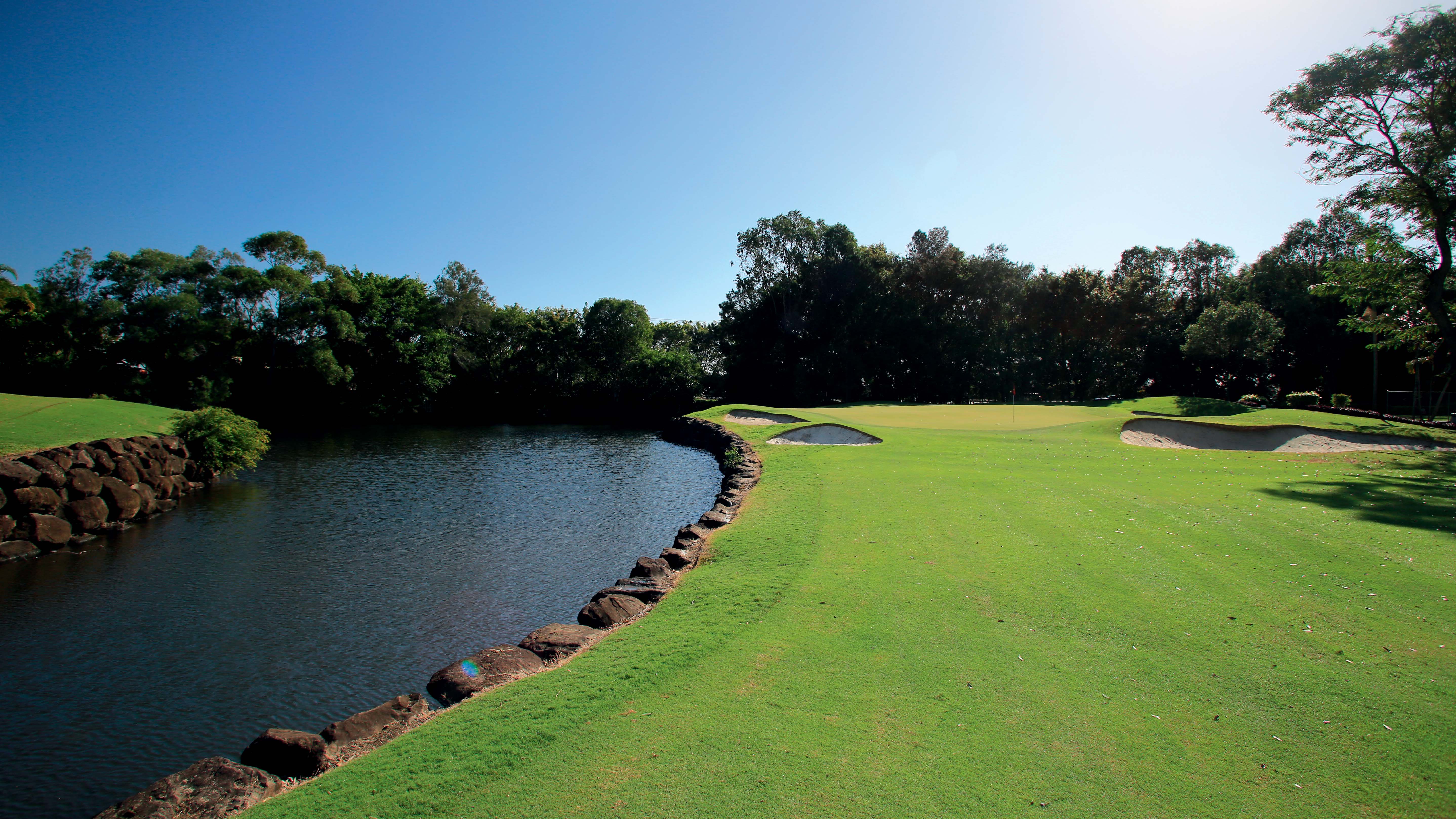 CLUB OF THE MONTH Surfers Paradise Golf Club Golf Australia Magazine