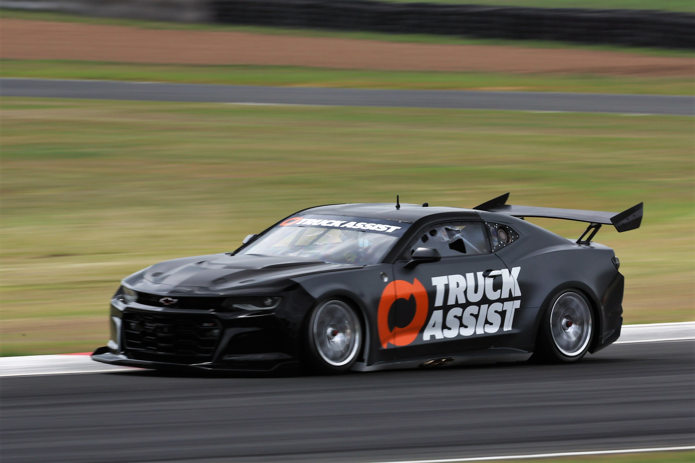 First Gen3 Chevrolet Camaro hits the track • Australian MUSCLE CAR Magazine