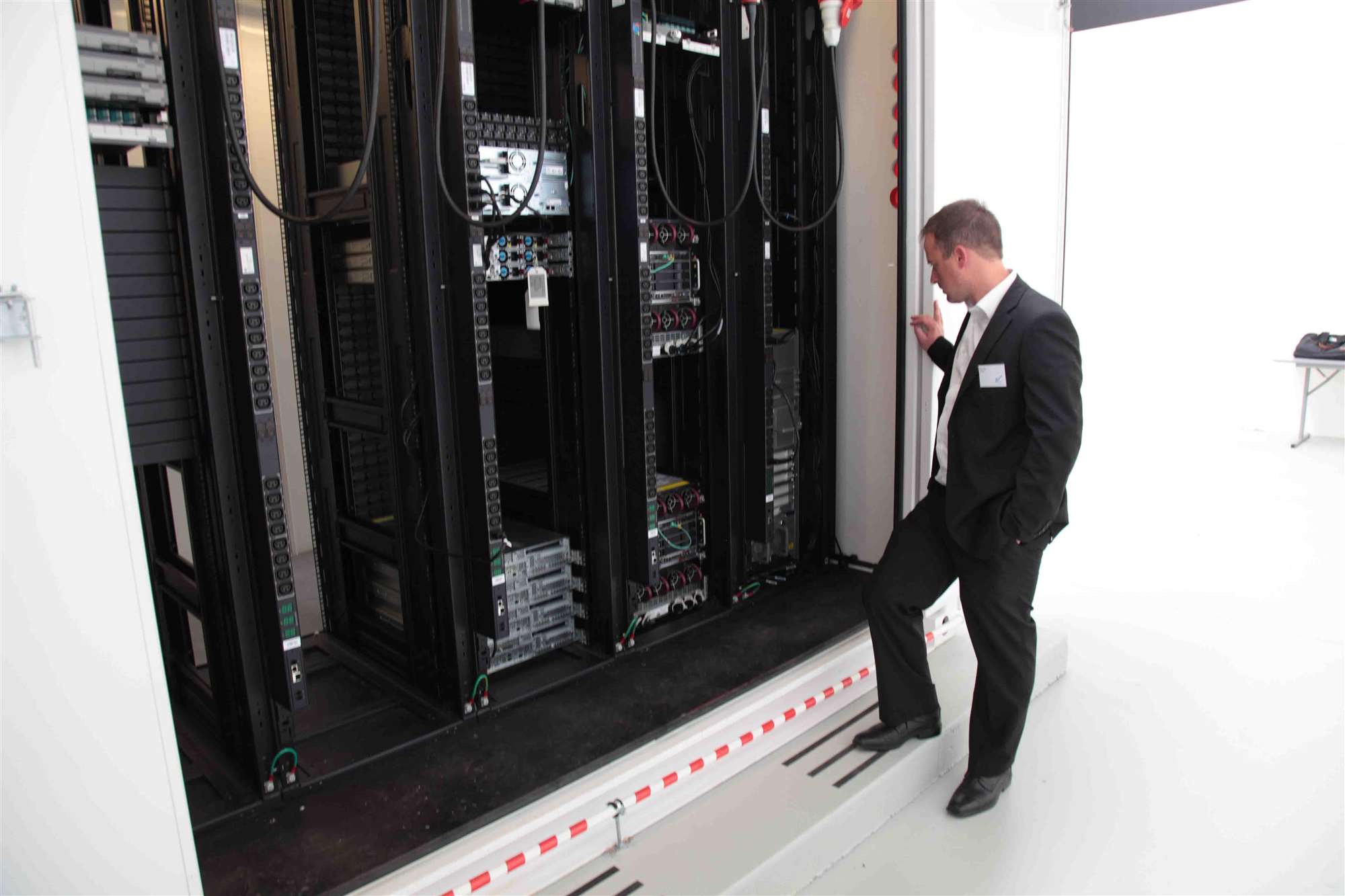 Inside Verb DC's HP Pod data centre - iTnews