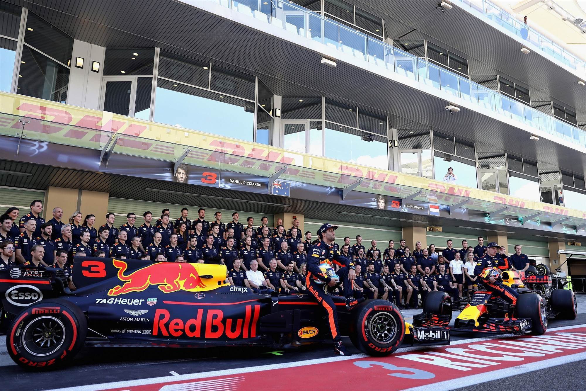 pic gallery: Abu Dhabi f1 - Motorsport - Inside Sport