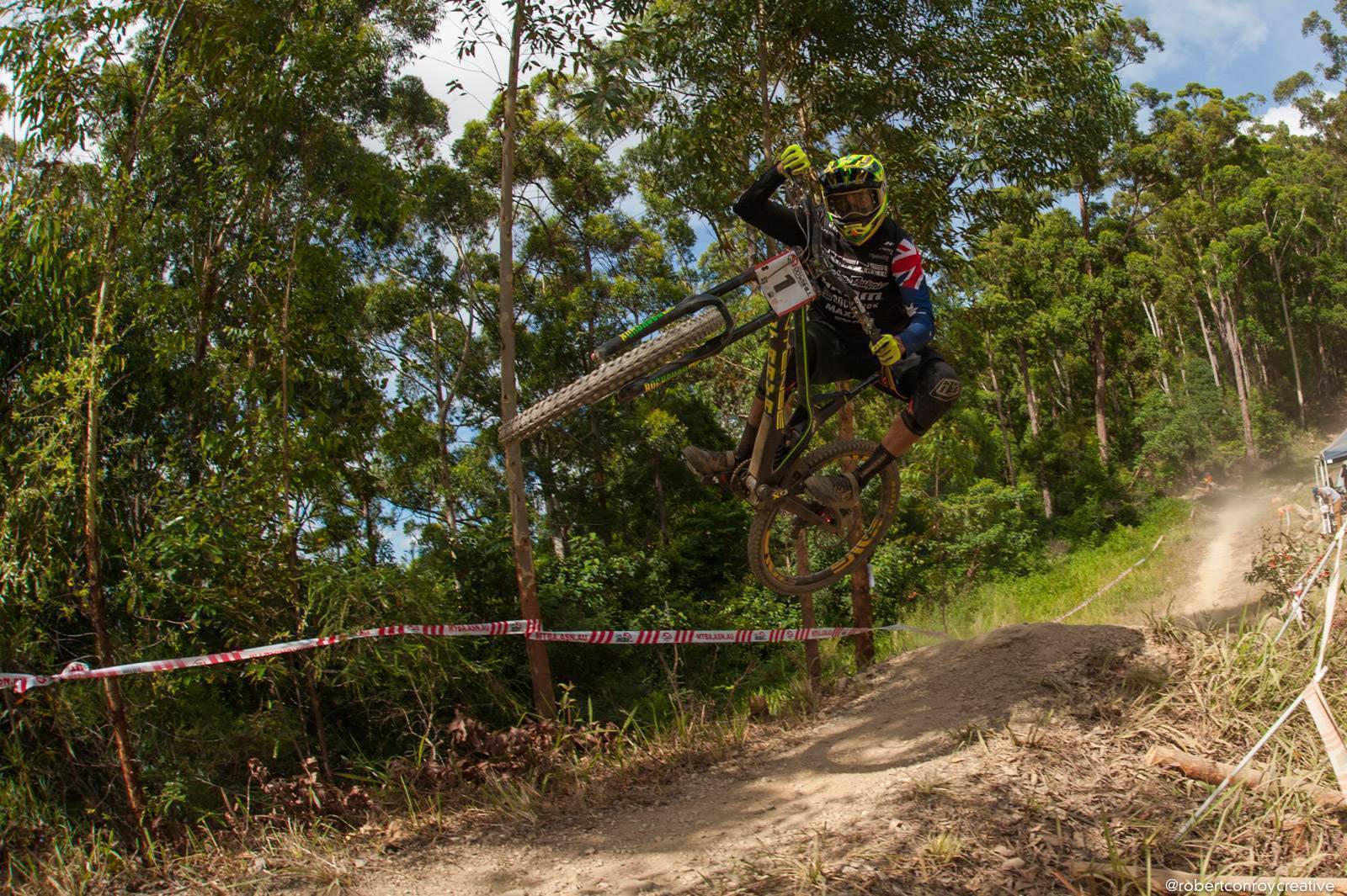 MTBA National DH RD 1 Coffs Harbour Australian Mountain Bike The