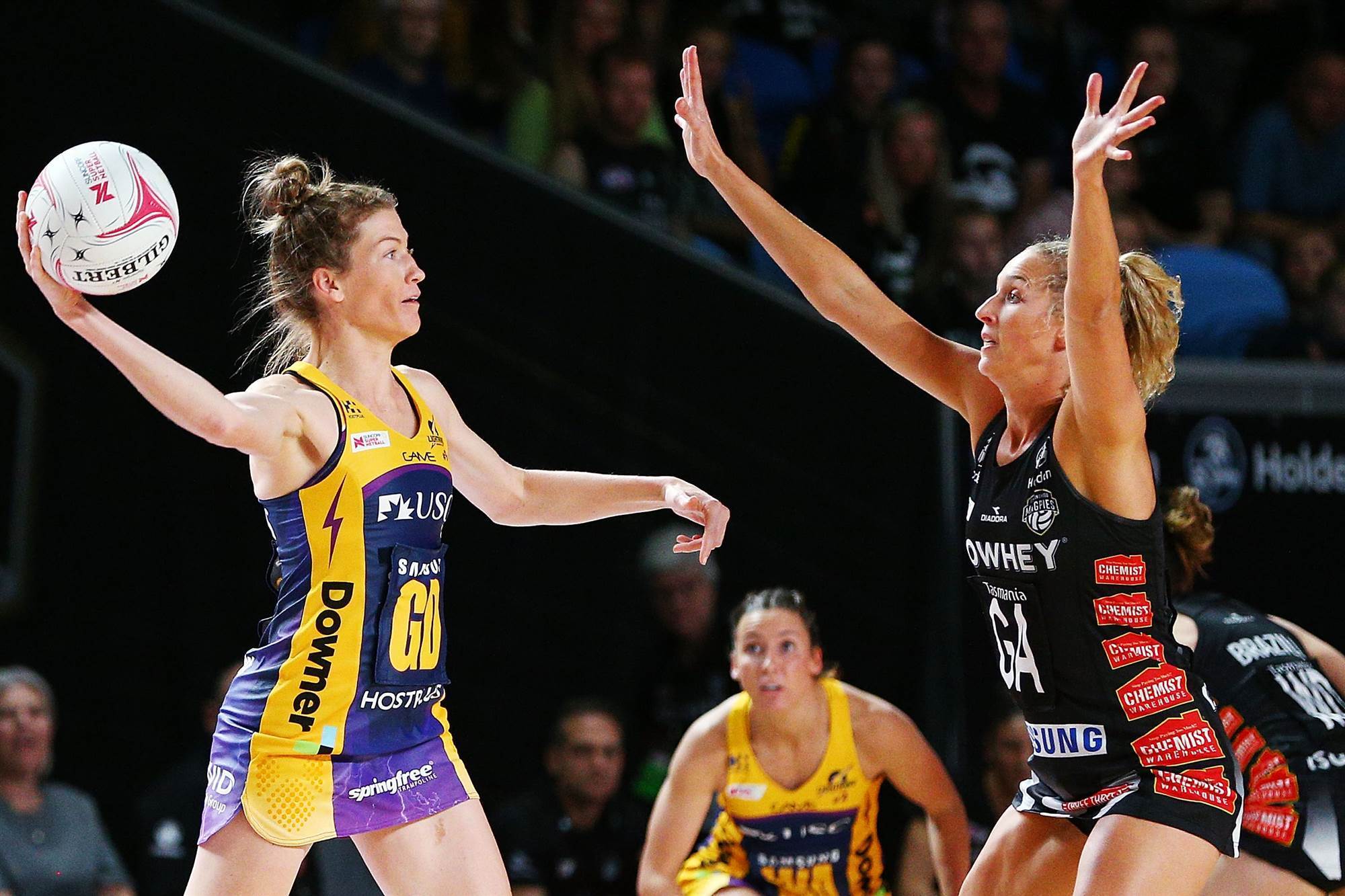 study-1-5-million-aussies-watch-netball-on-tv-third-of-those-are