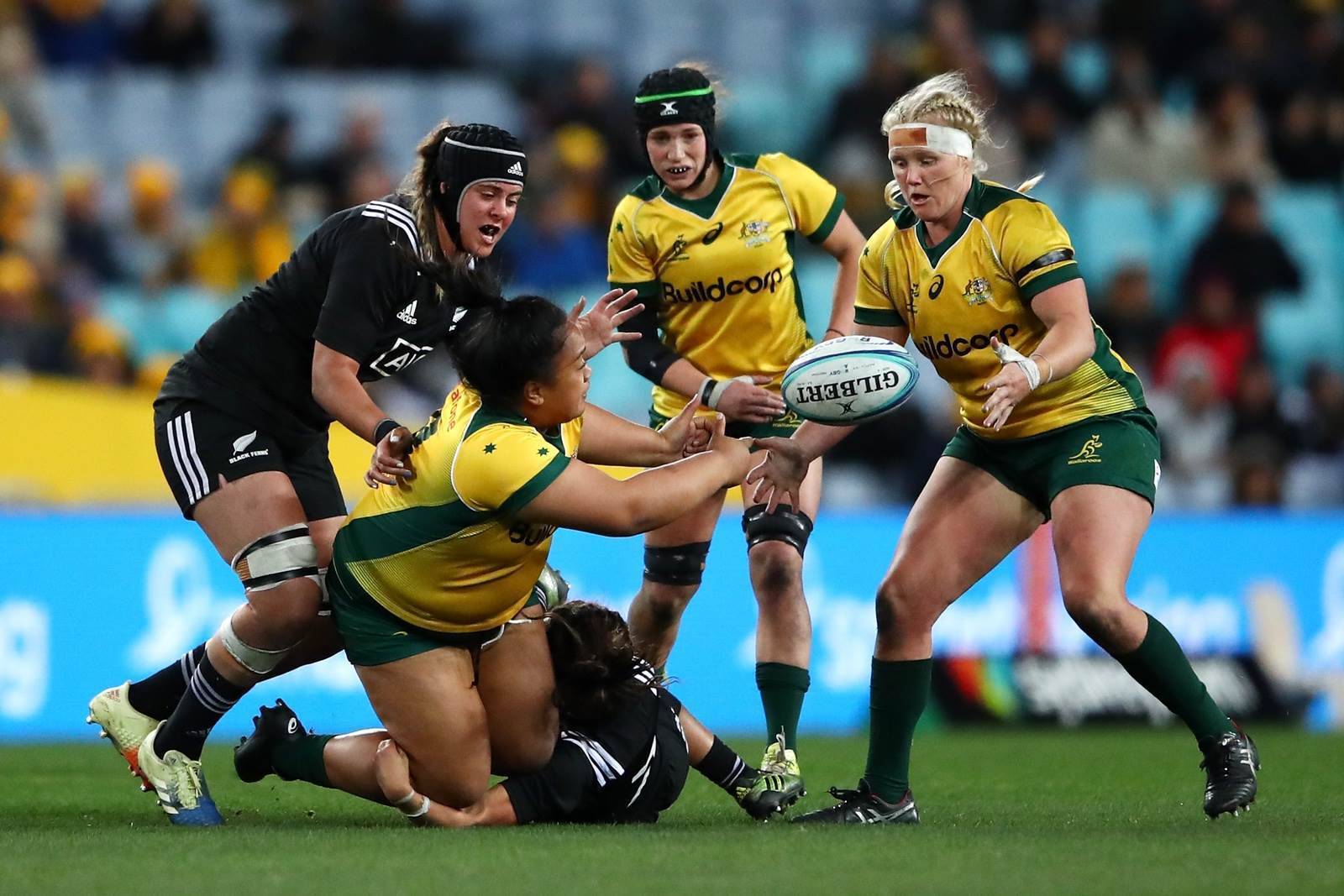 IN PICS: Wallaroos vs Black Ferns - The Women's Game - Australia's Home ...