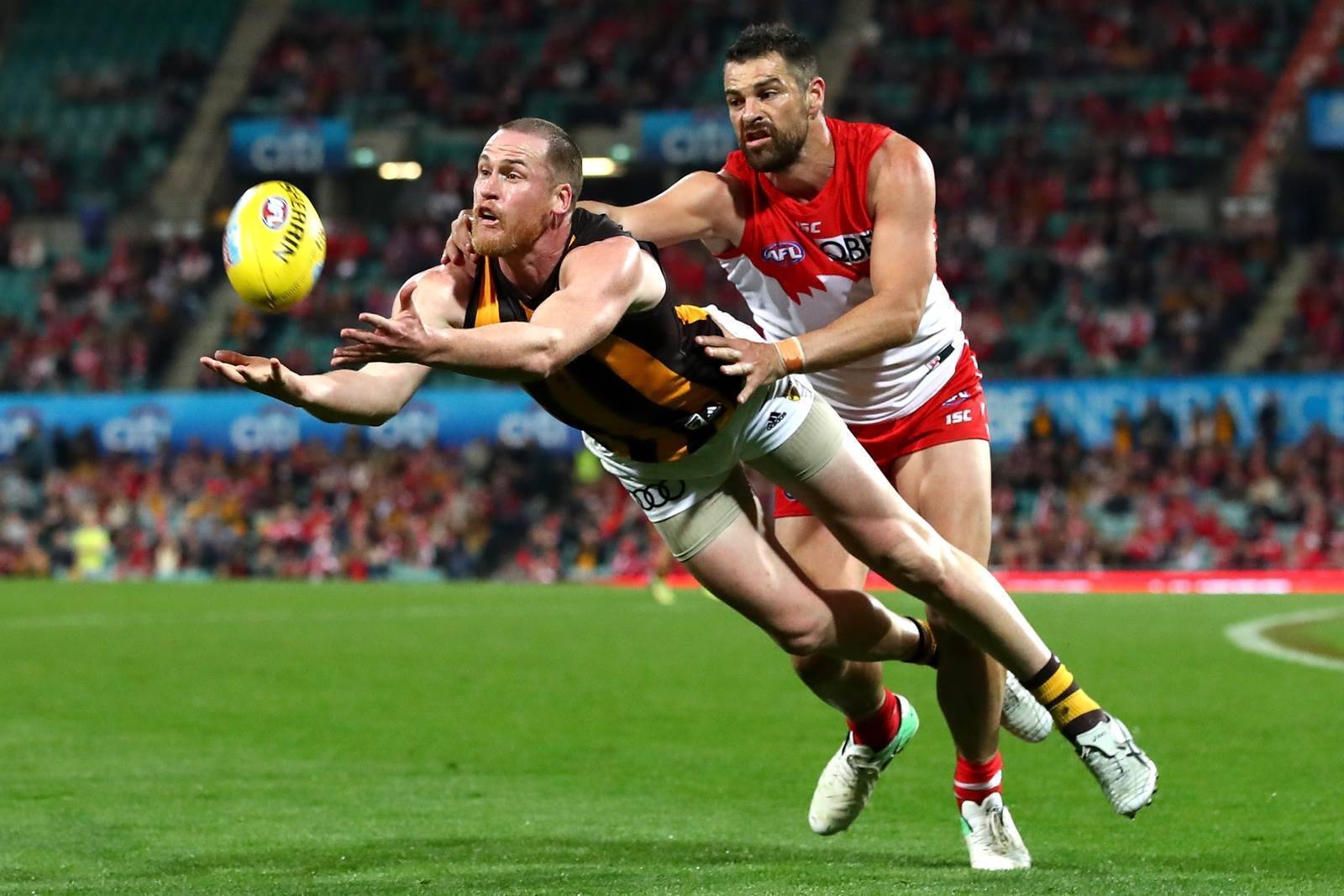 The best of the weekend's sport in pics - AFL - League - Motorsport ...