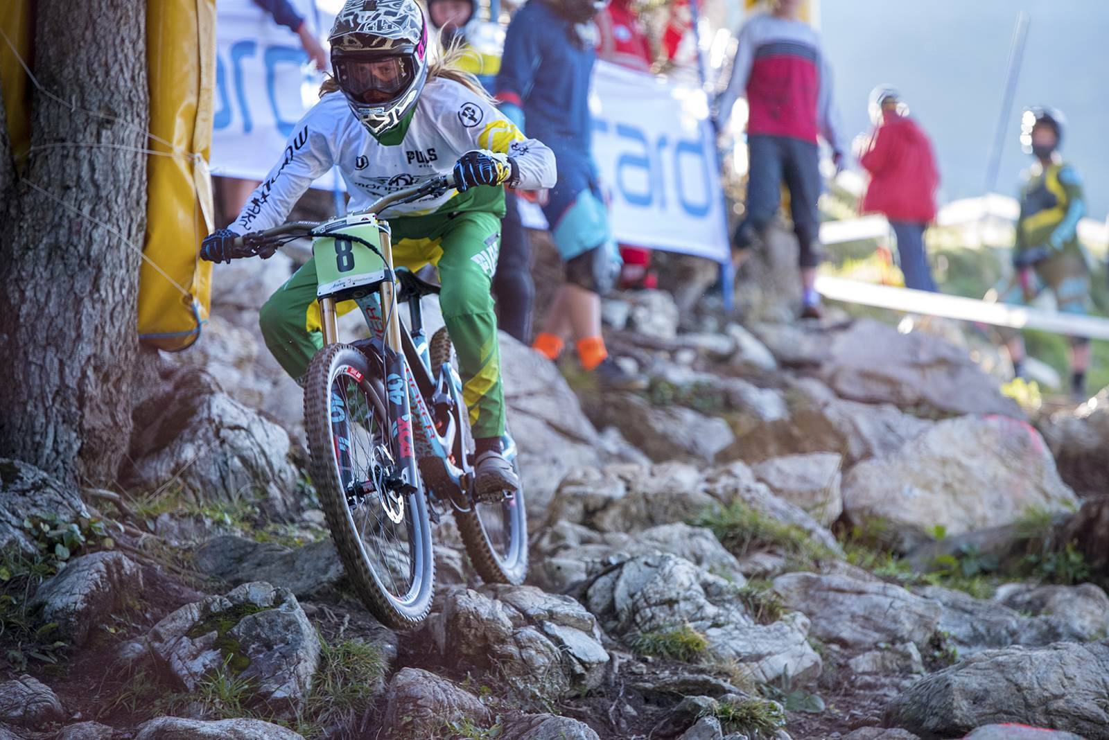 Downhill Practice and Qualifying in Lenzerheide Australian Mountain