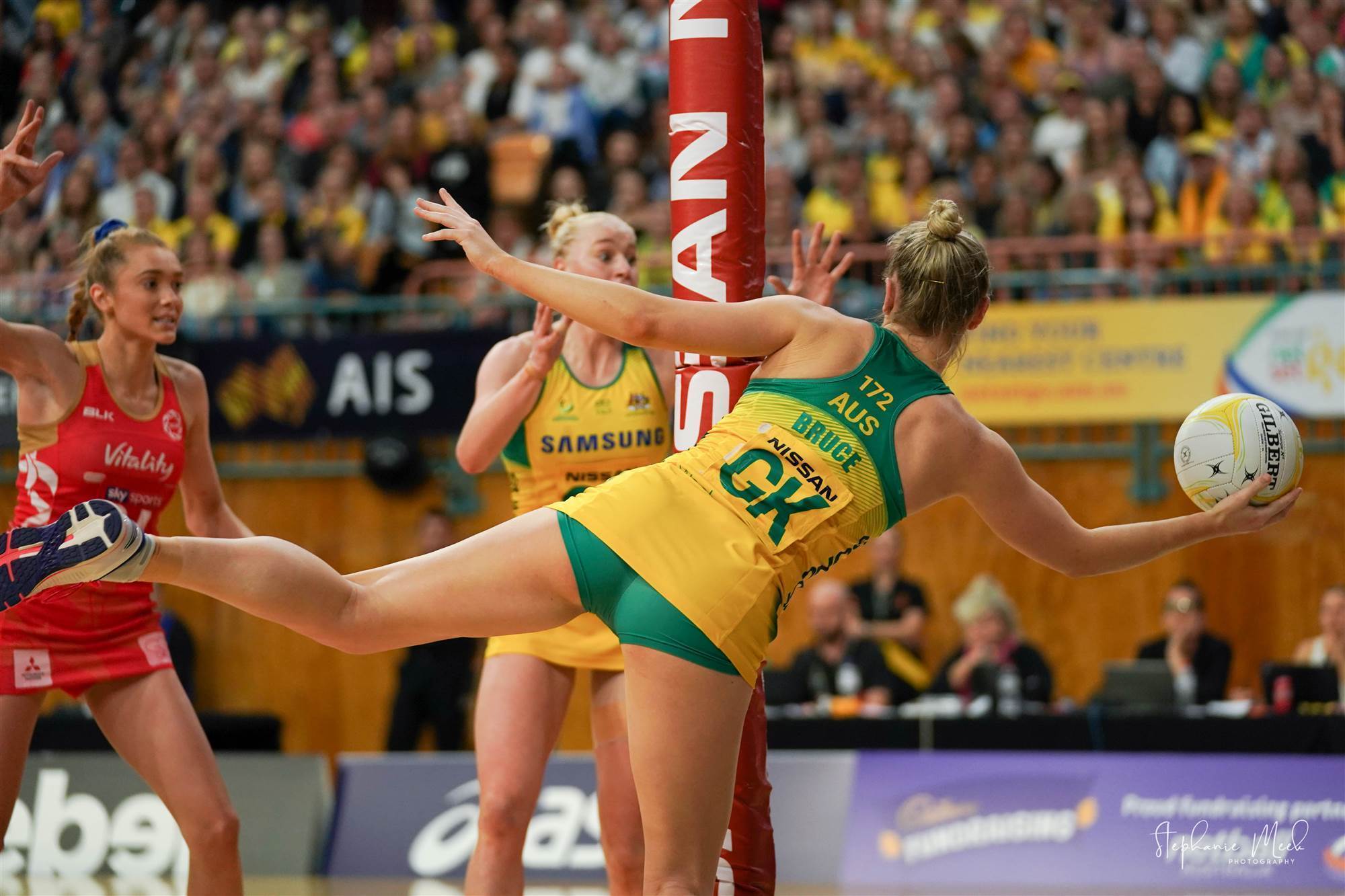 Netball Quad Series - Australian Diamonds V English Roses - The Women's ...