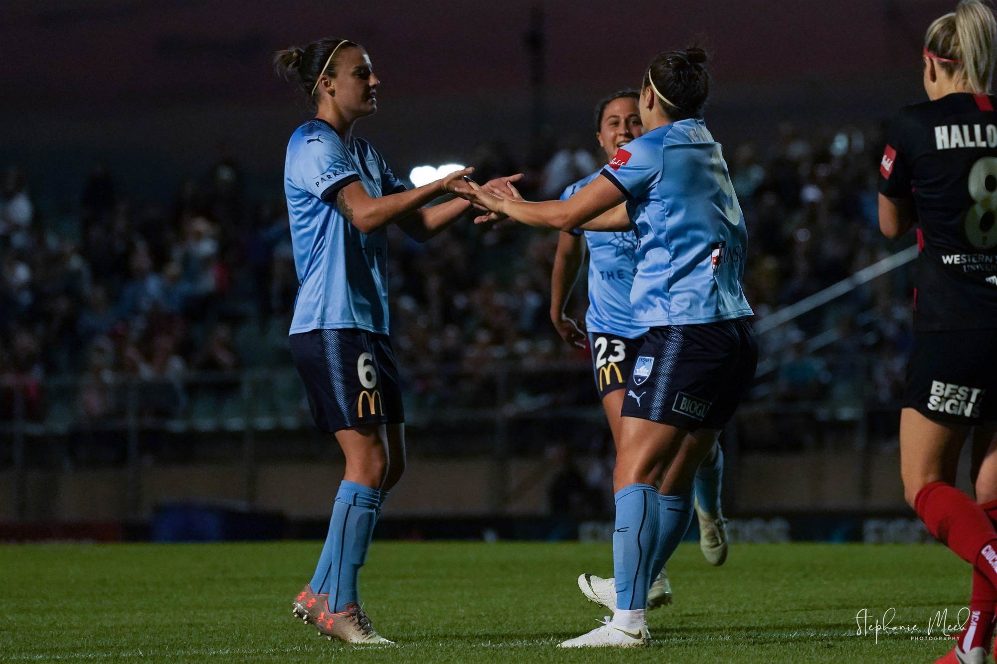 Gallery: Western Sydney Wanderers v Sydney FC - The Women's Game ...