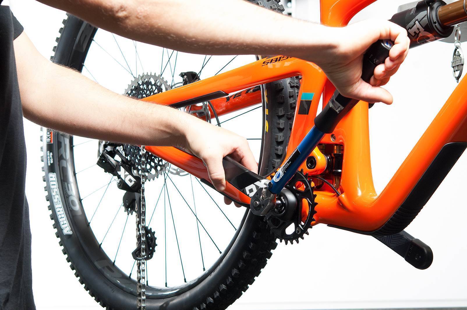 Sram DUB Install Australian Mountain Bike The home for Australian