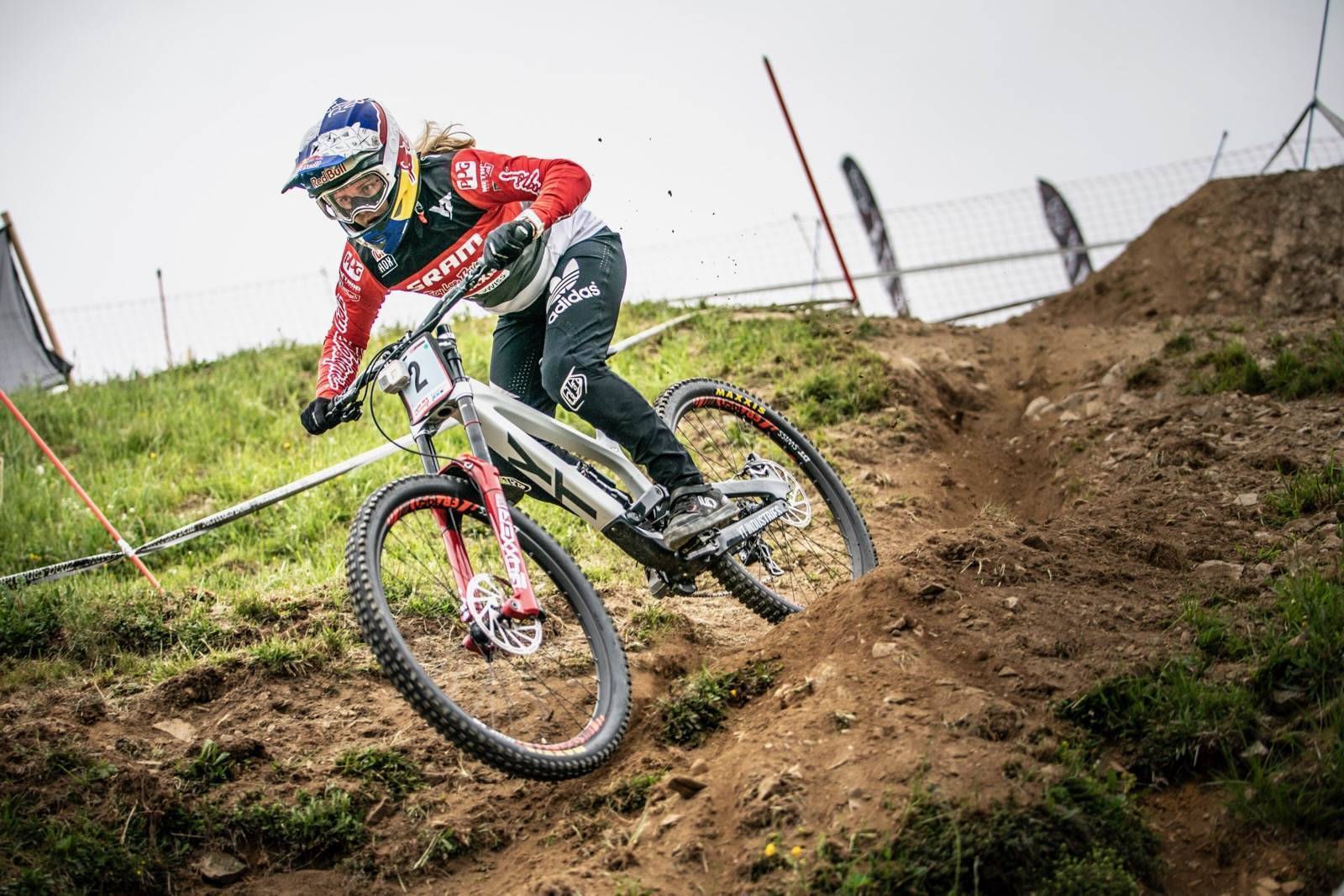 tracey hannah downhill