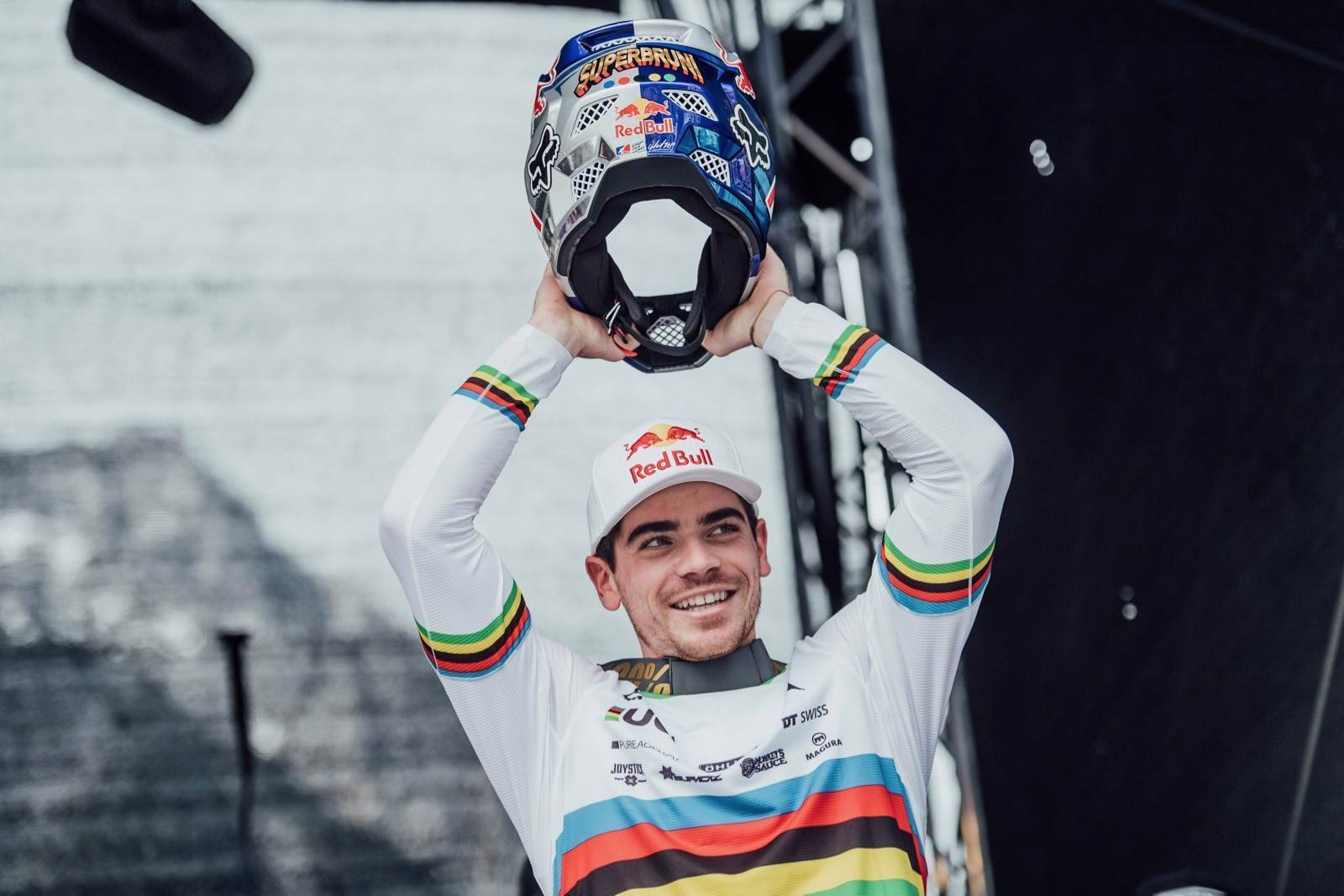 tracey hannah downhill