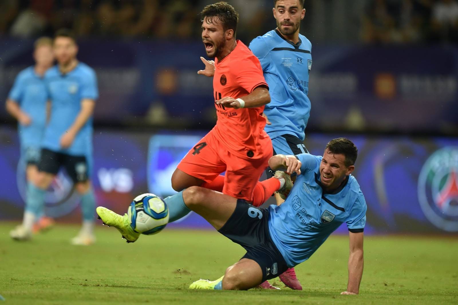 In pics Sydney FC v PSG  FTBL  The home of football in Australia