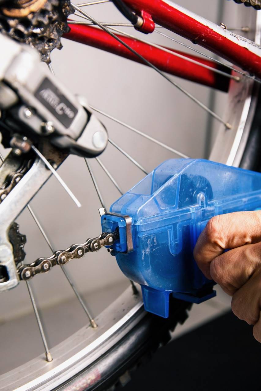 How to degrease your drivetrain Australian Mountain Bike