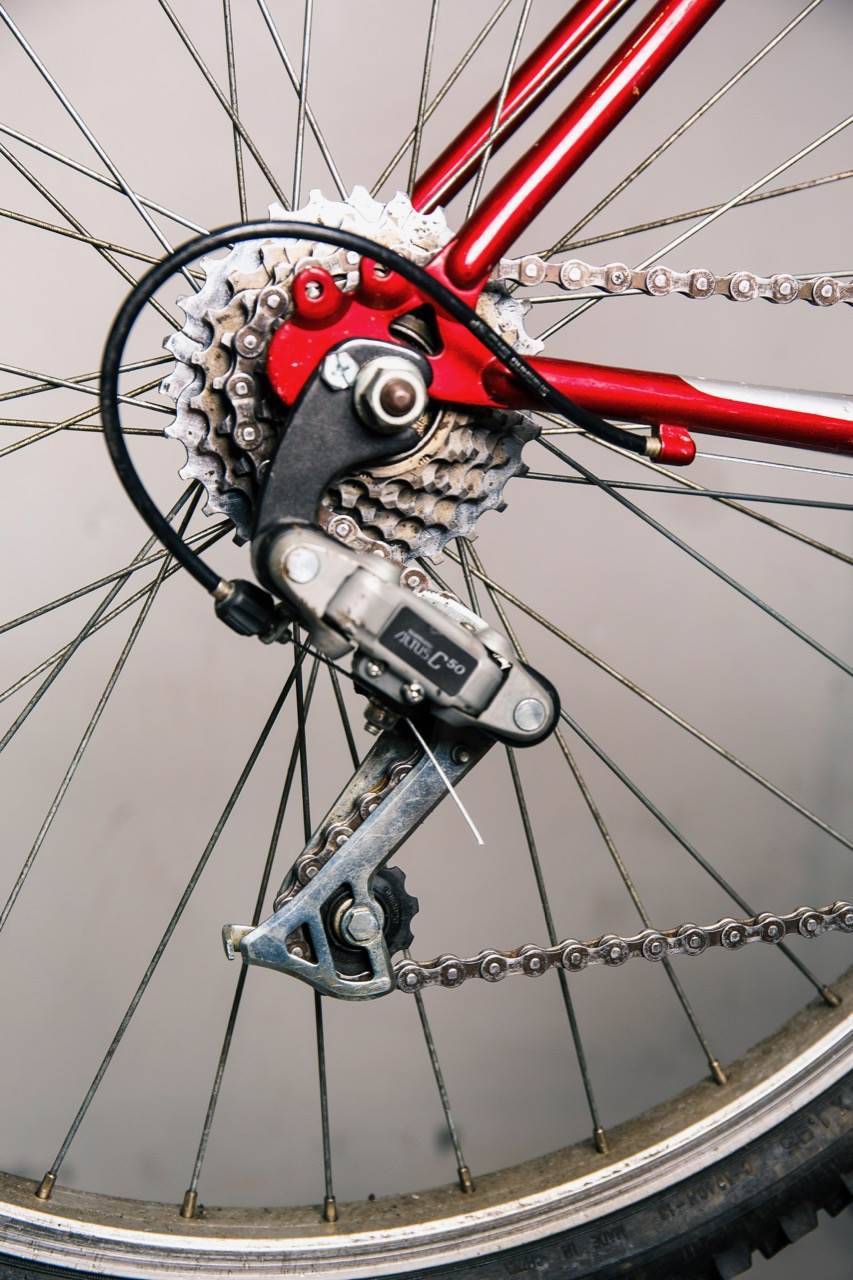 How to degrease your drivetrain Australian Mountain Bike