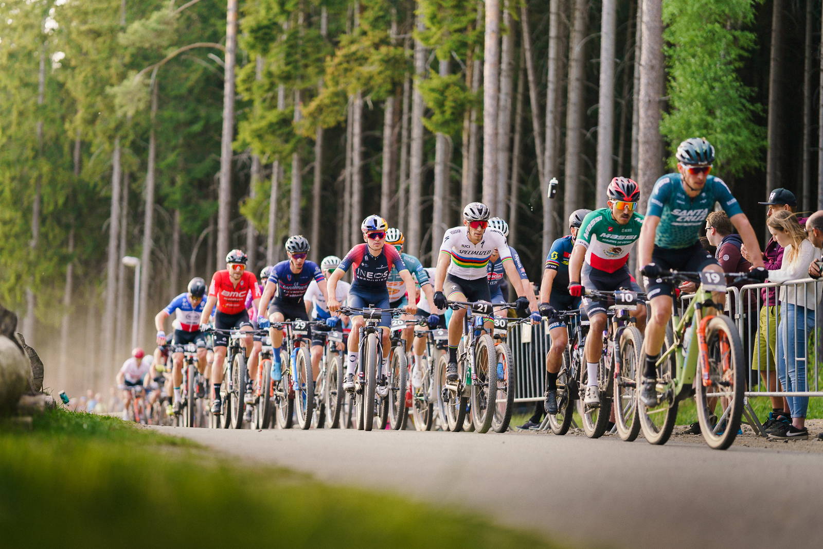 Neff and Schwarzbauer win Nove Mesto World Cup Short Track