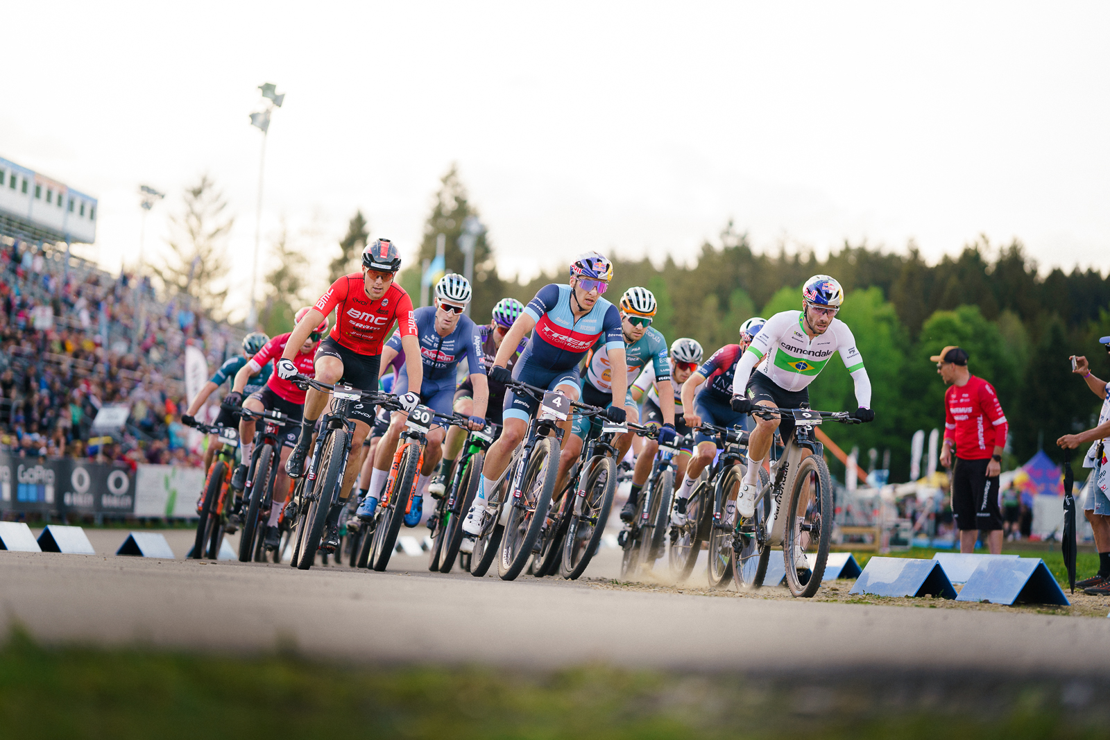 Neff and Schwarzbauer win Nove Mesto World Cup Short Track